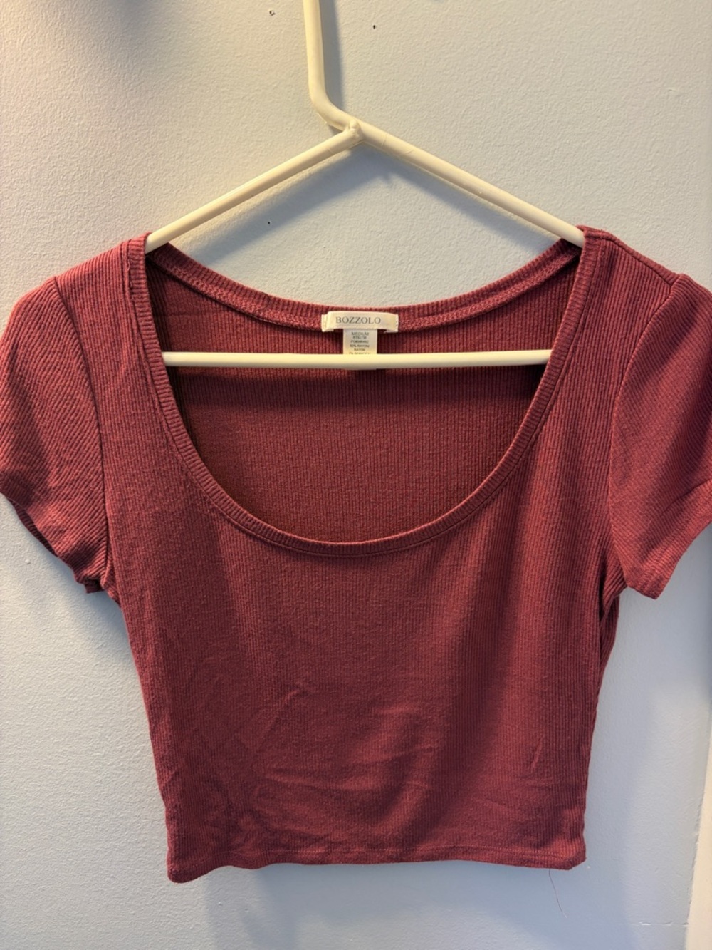 Bozzolo Mauve Ribbed Scoop Neck Crop Top